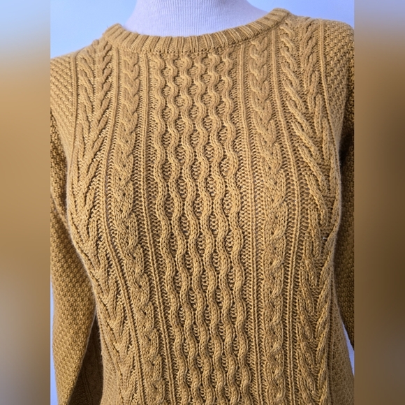 PARK AVENUE WOMEN Mustard Cable Knit Long Sleeved Sweater. Size 8 UK/4 US - Picture 4 of 12
